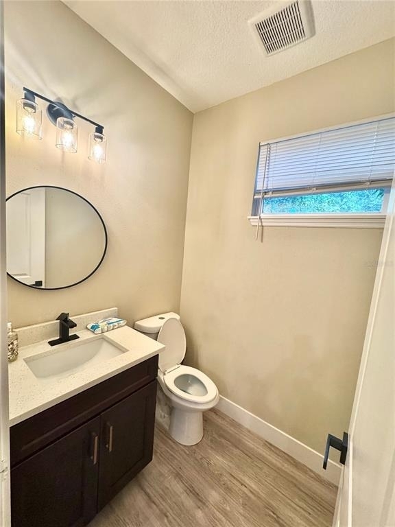 113 E Cleveland Street - Photo 5