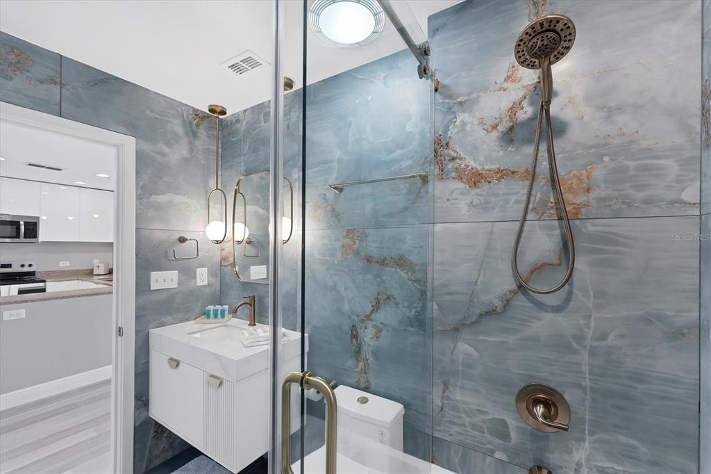 525 E Jackson Street - Photo 26