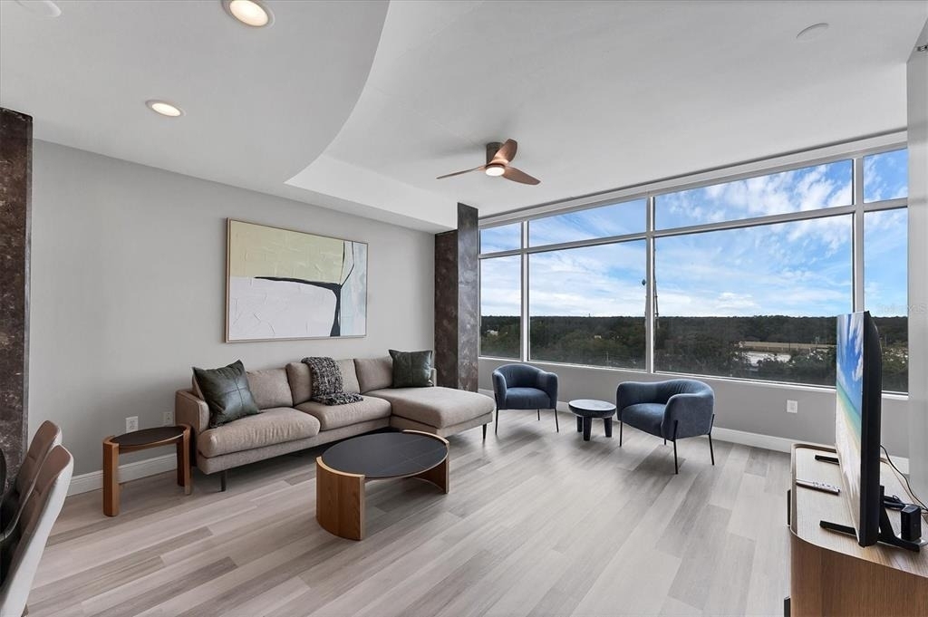 525 E Jackson Street - Photo 6
