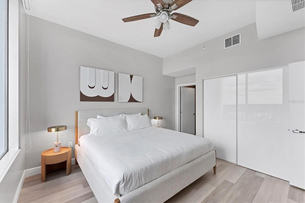 525 E Jackson Street - Photo 17