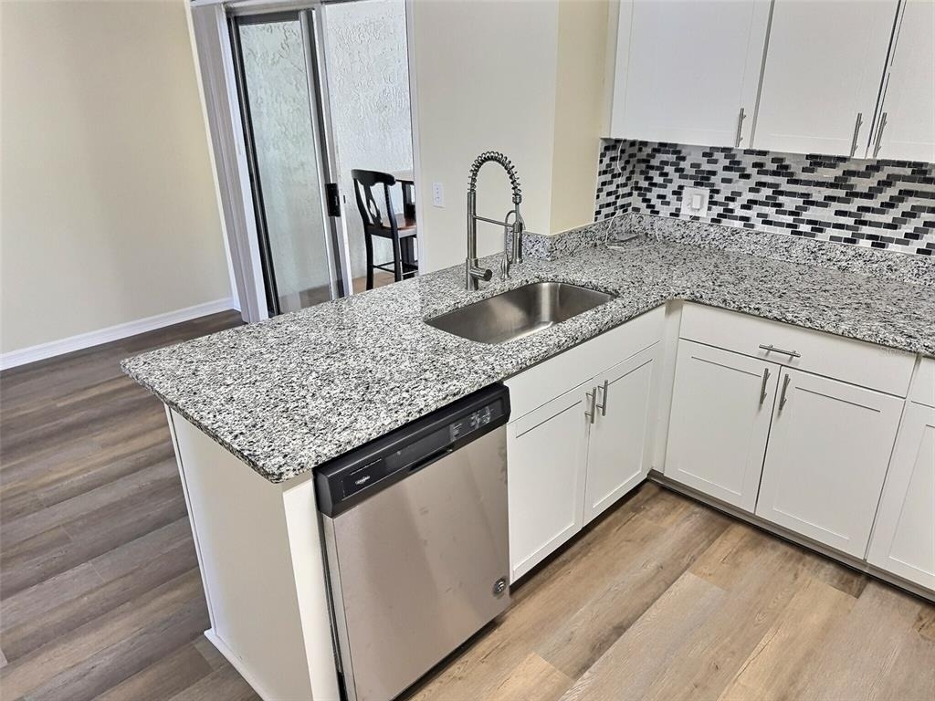 1257 Winter Green Way - Photo 4