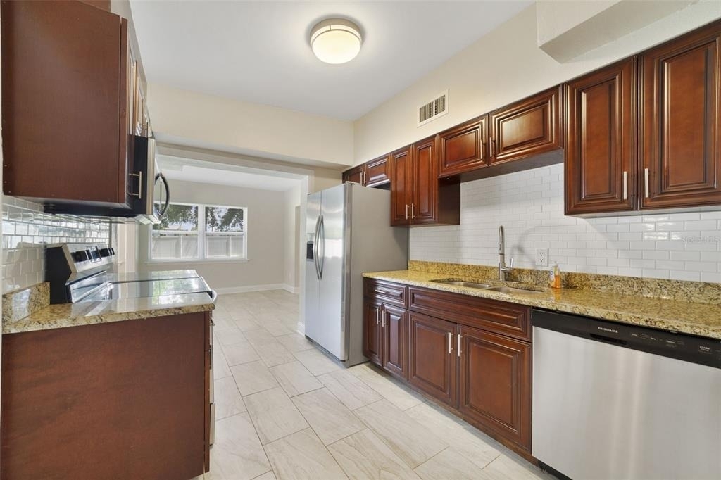 1117 Neuse Avenue - Photo 1