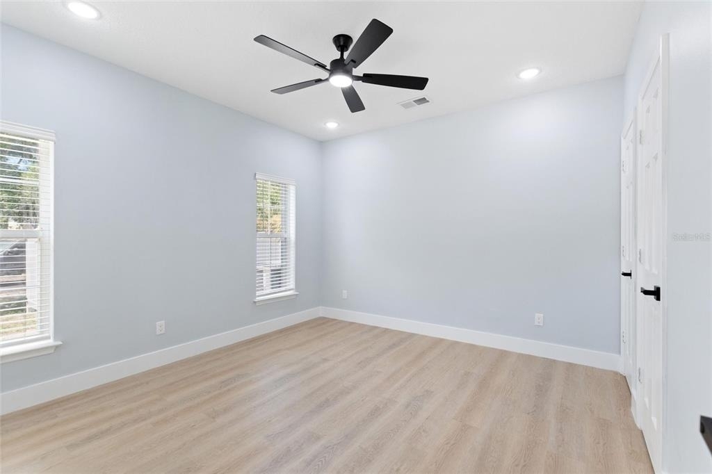 11958 Murray Avenue - Photo 18