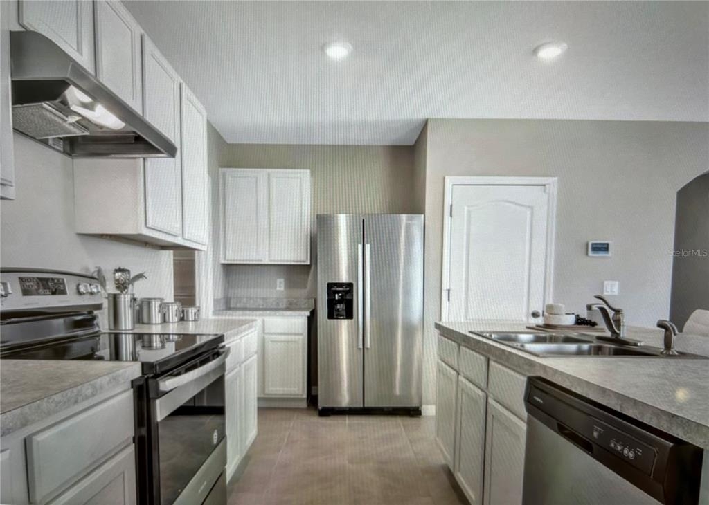 3464 Sandalwood Isle Way - Photo 1