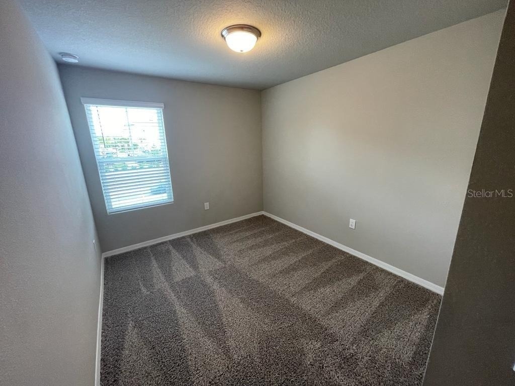 513 Legacy Loop - Photo 14