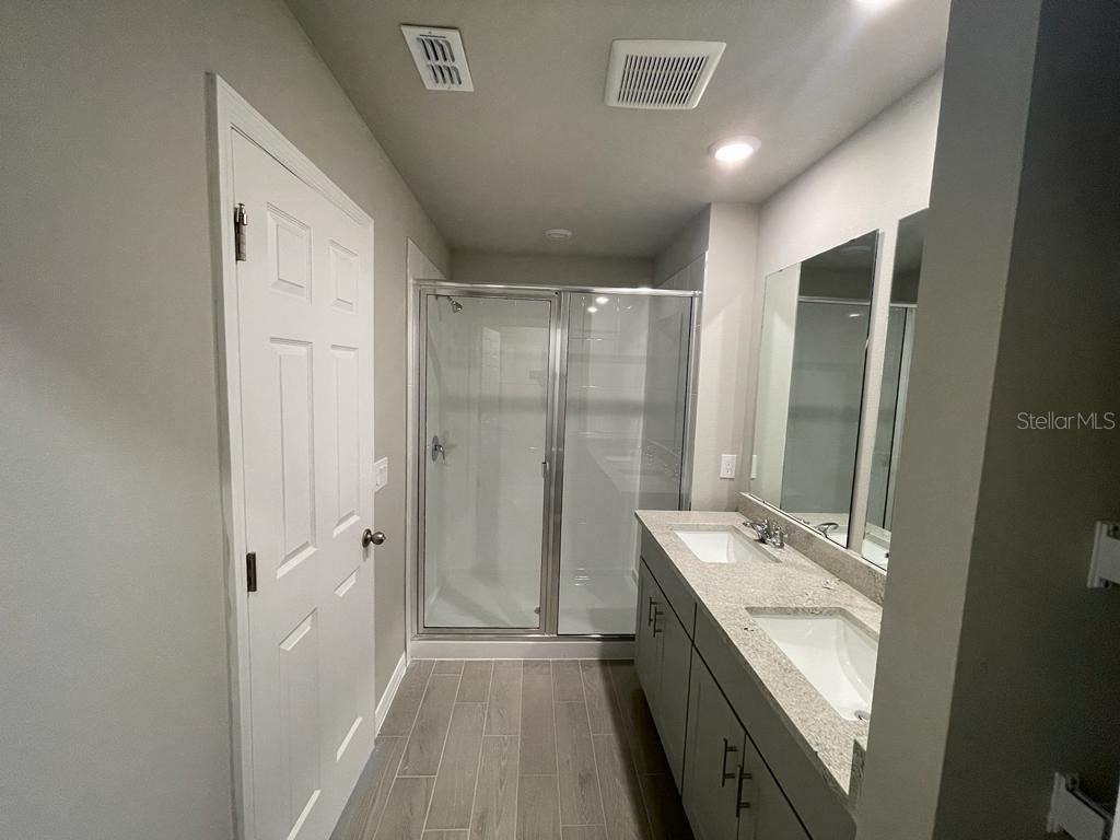513 Legacy Loop - Photo 17