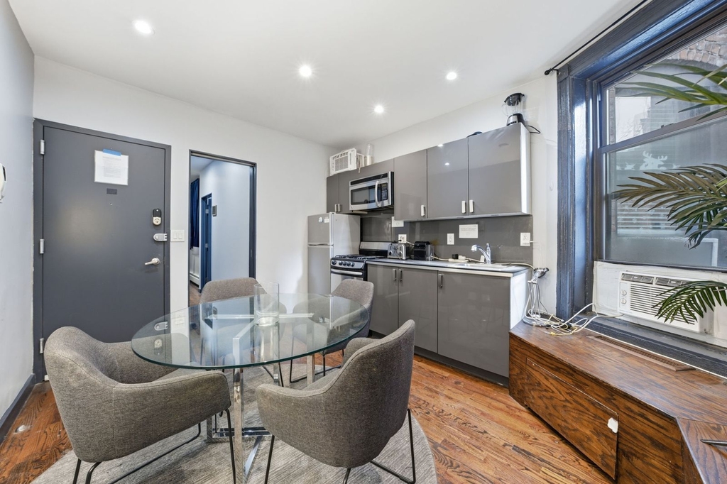 509 East 88th Street - Photo 4