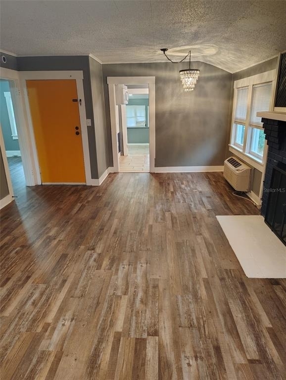 205 Lenox Street - Photo 3