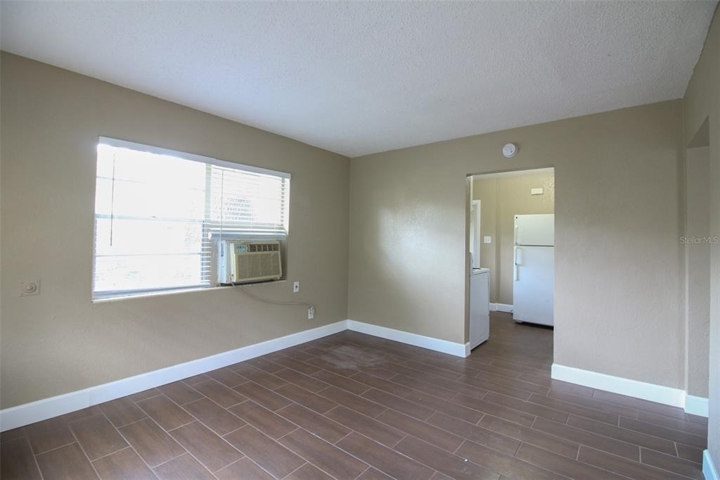 1114 S Tennessee Avenue - Photo 2