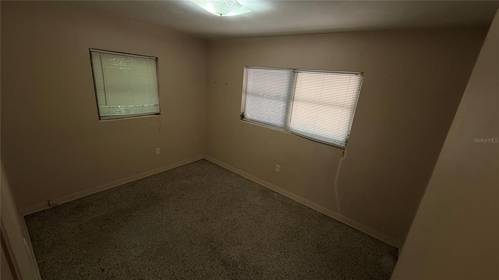 930 Ne 6th Avenue - Photo 7