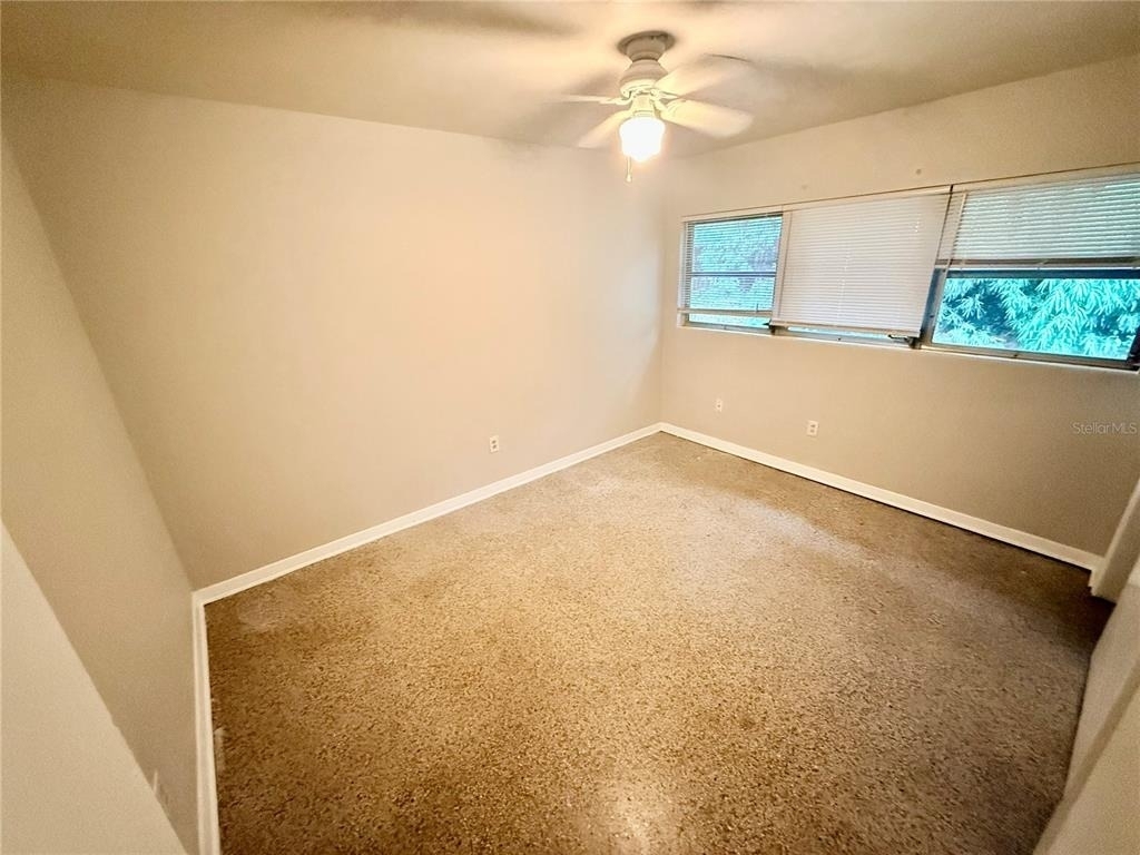 932 Ne 6th Avenue - Photo 4