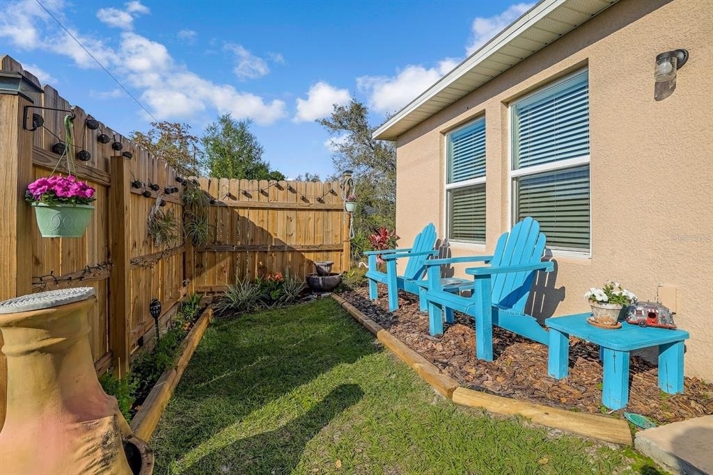 1091 Cazenovia Street - Photo 23