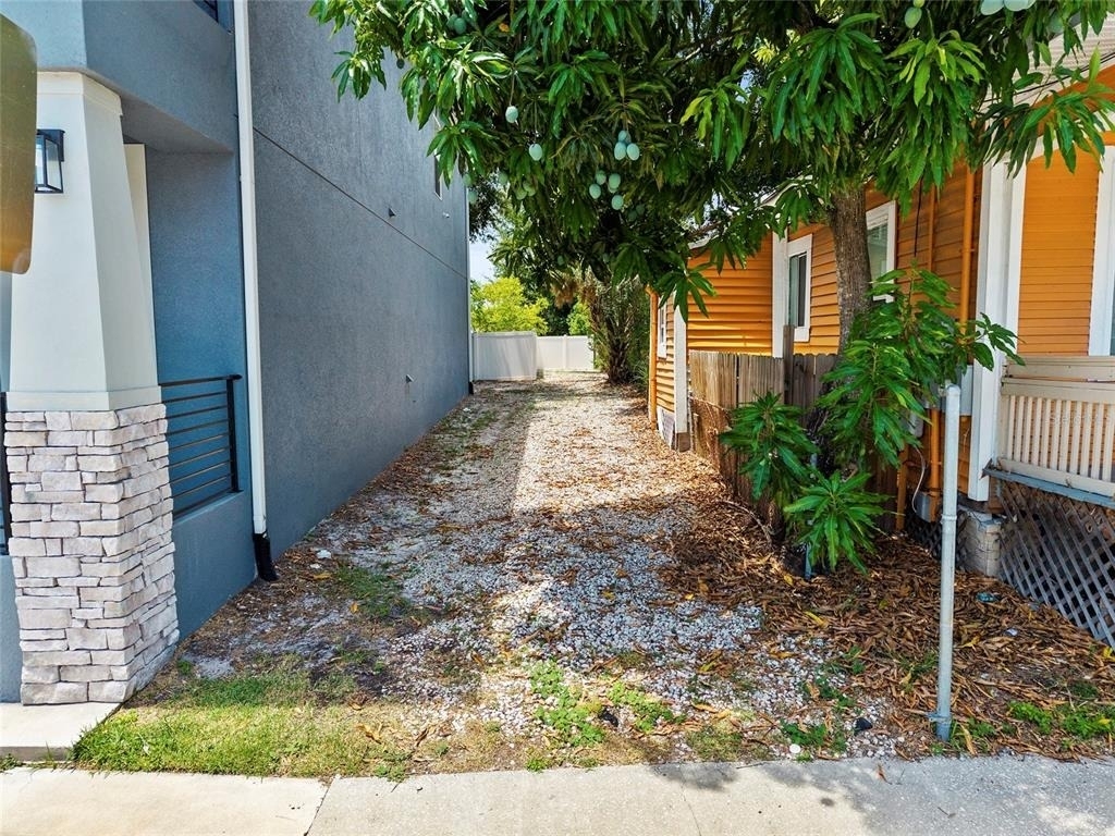 2106 E 17th Avenue - Photo 41