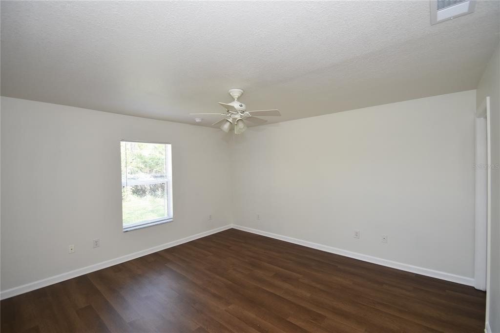 30 Eton Lane - Photo 20
