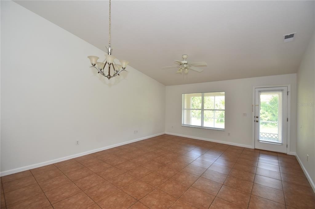 30 Eton Lane - Photo 4