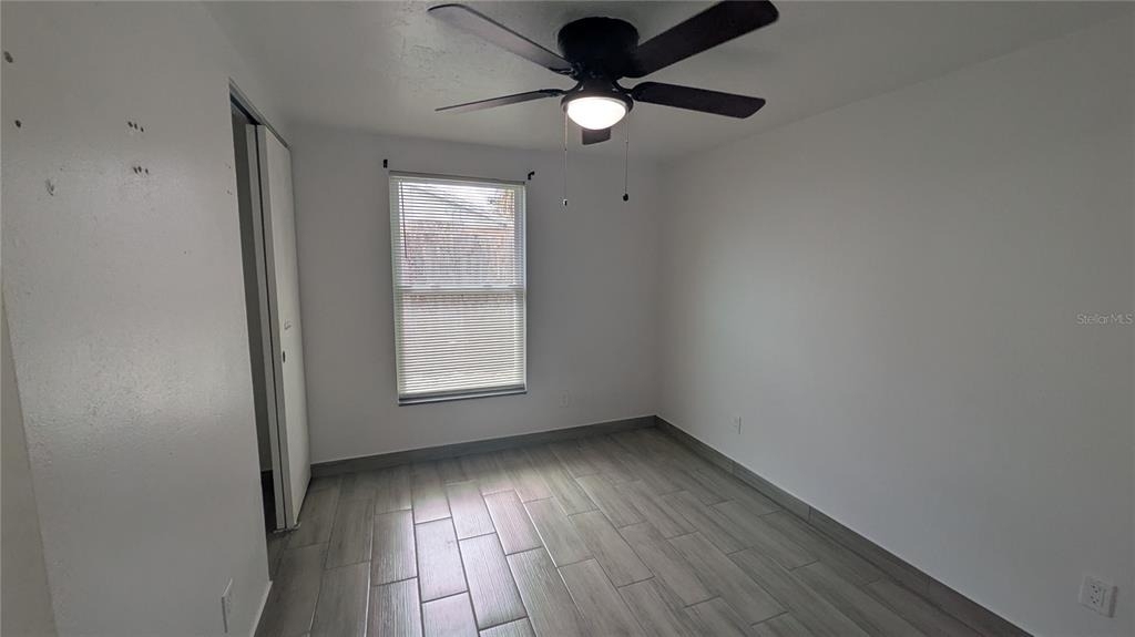 5723 9th Street Circle E - Photo 11