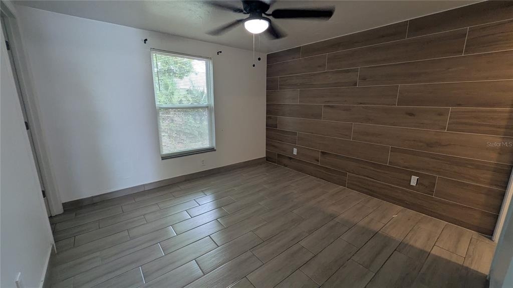 5723 9th Street Circle E - Photo 10