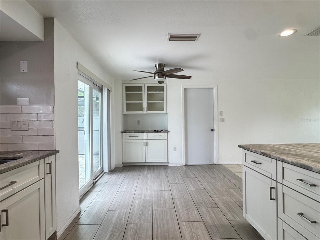 3410 Bay Street - Photo 7