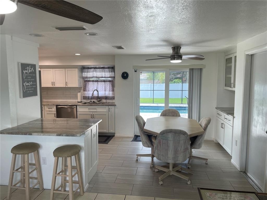 3410 Bay Street - Photo 7