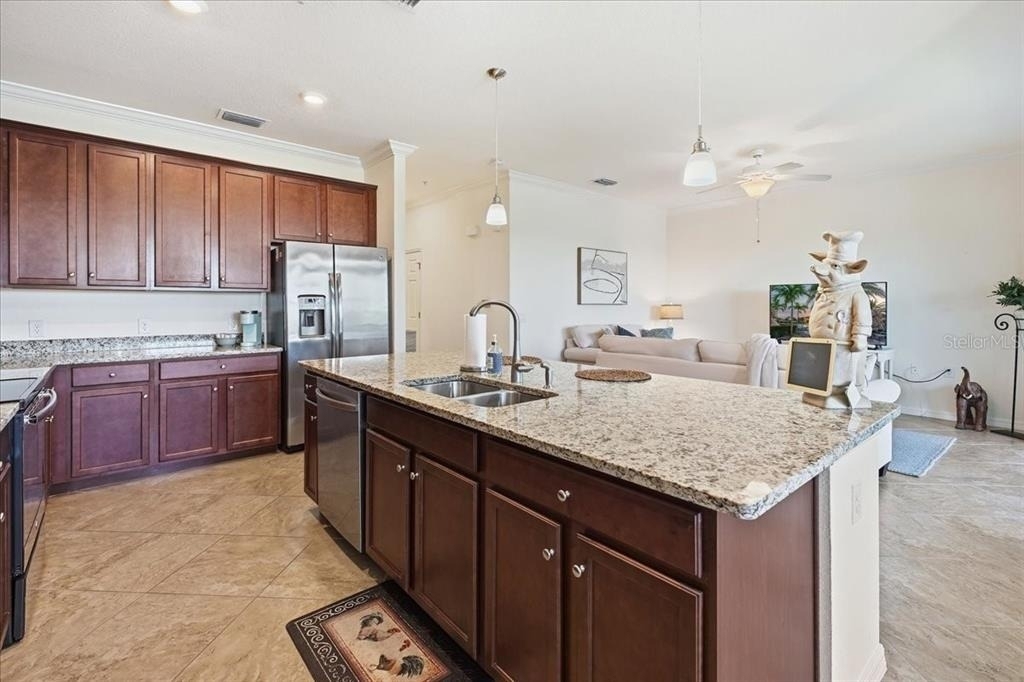 17006 Vardon Terrace - Photo 5