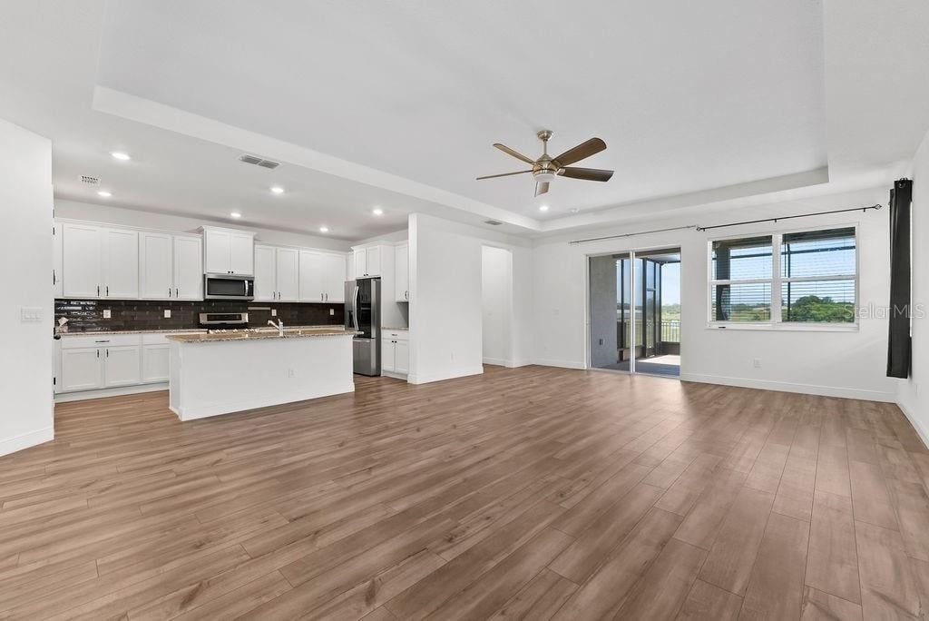 7322 34th Court E - Photo 9
