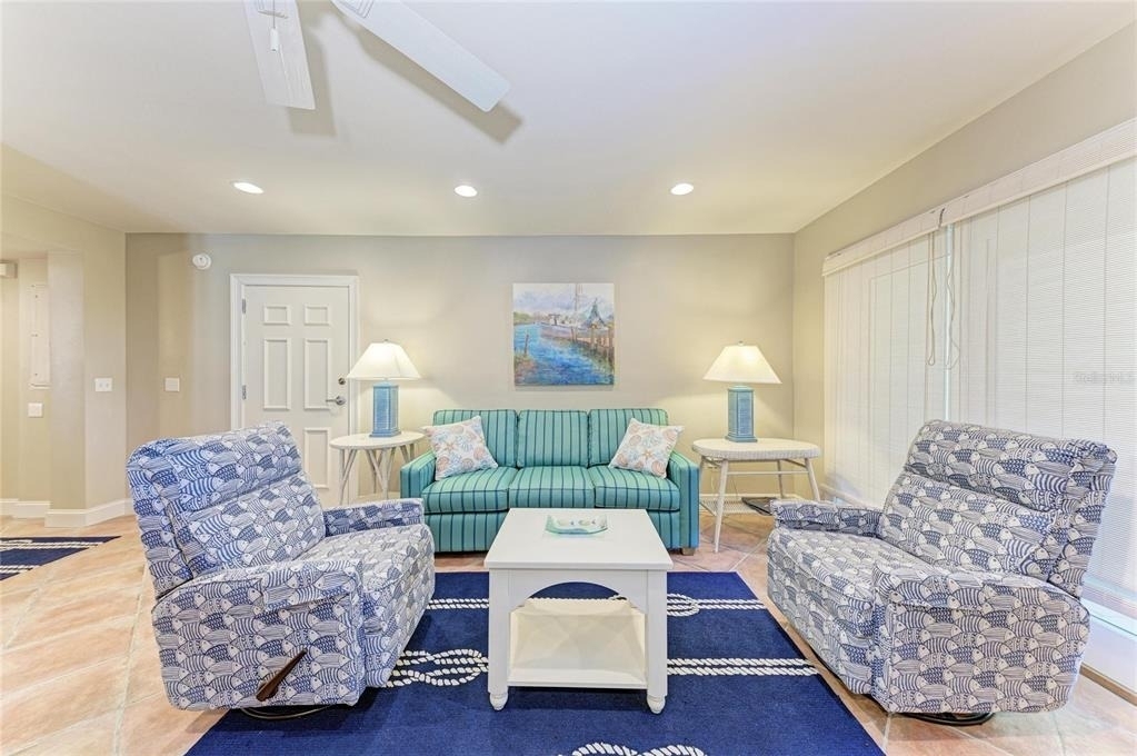 101 Palm Avenue - Photo 7