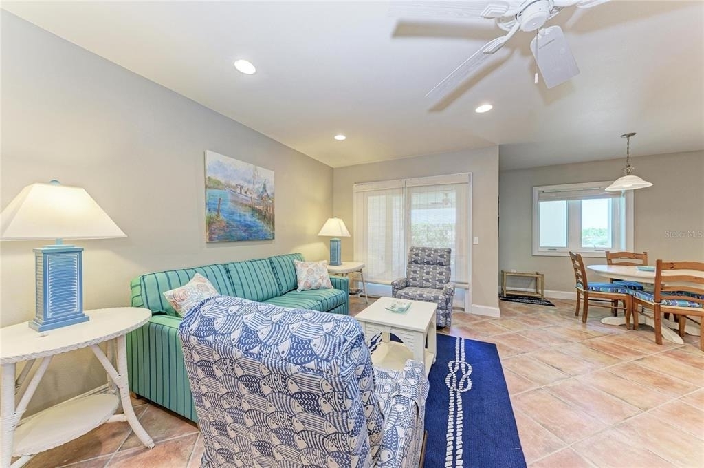 101 Palm Avenue - Photo 6
