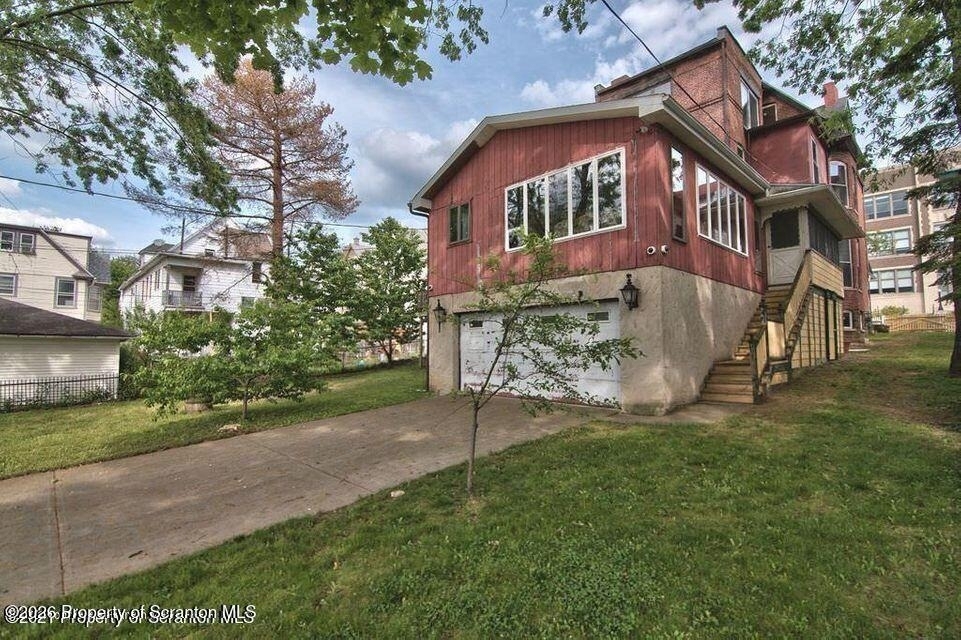 533 Quincy Avenue - Photo 4