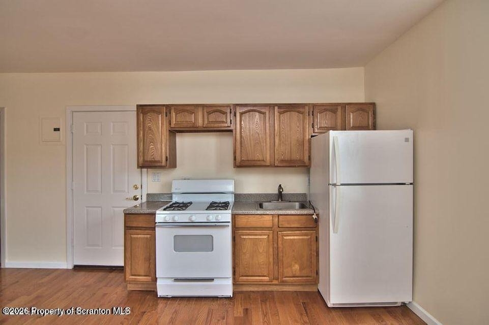 533 Quincy Avenue - Photo 17