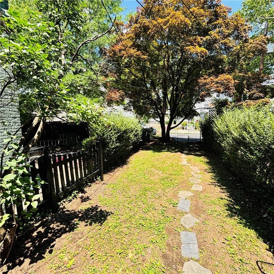 551 Park - Photo 9