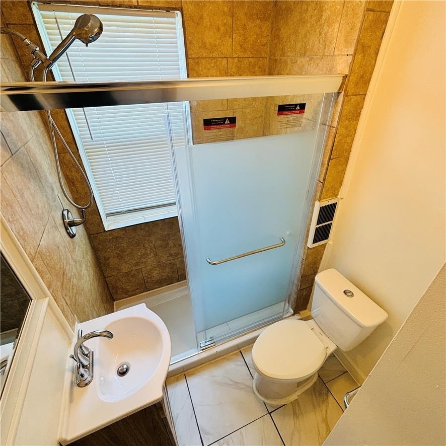 551 Park - Photo 11