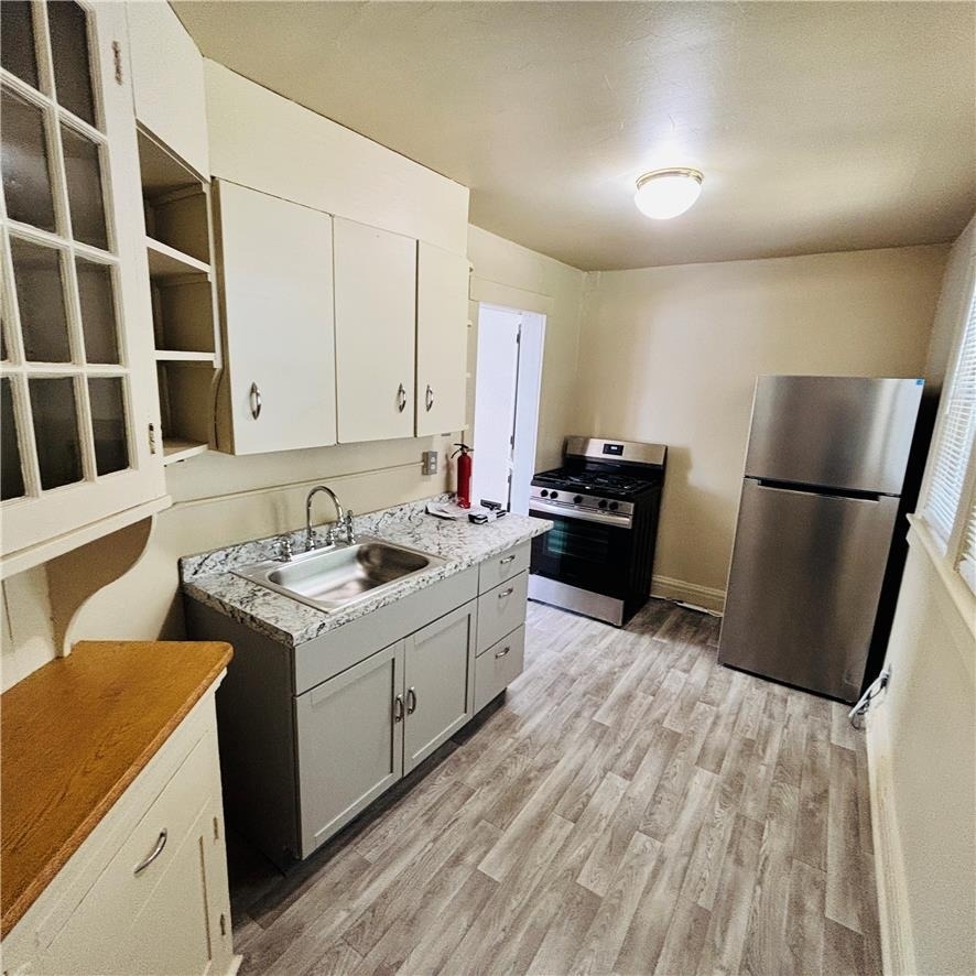 551 Park - Photo 18