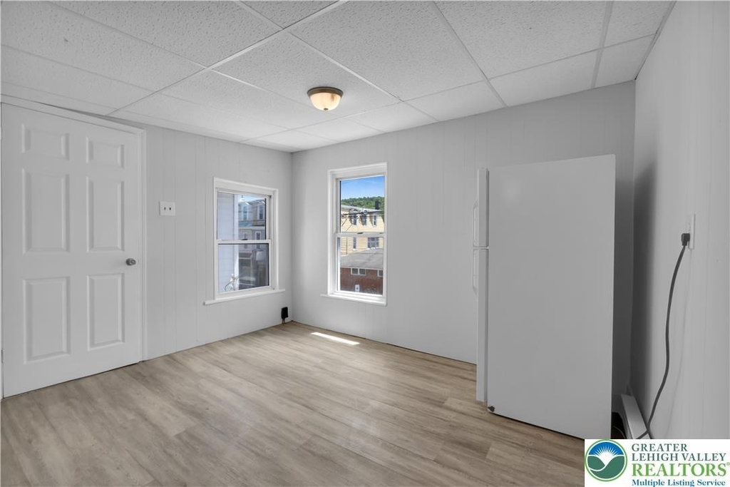 149 W Ridge Street - Photo 9