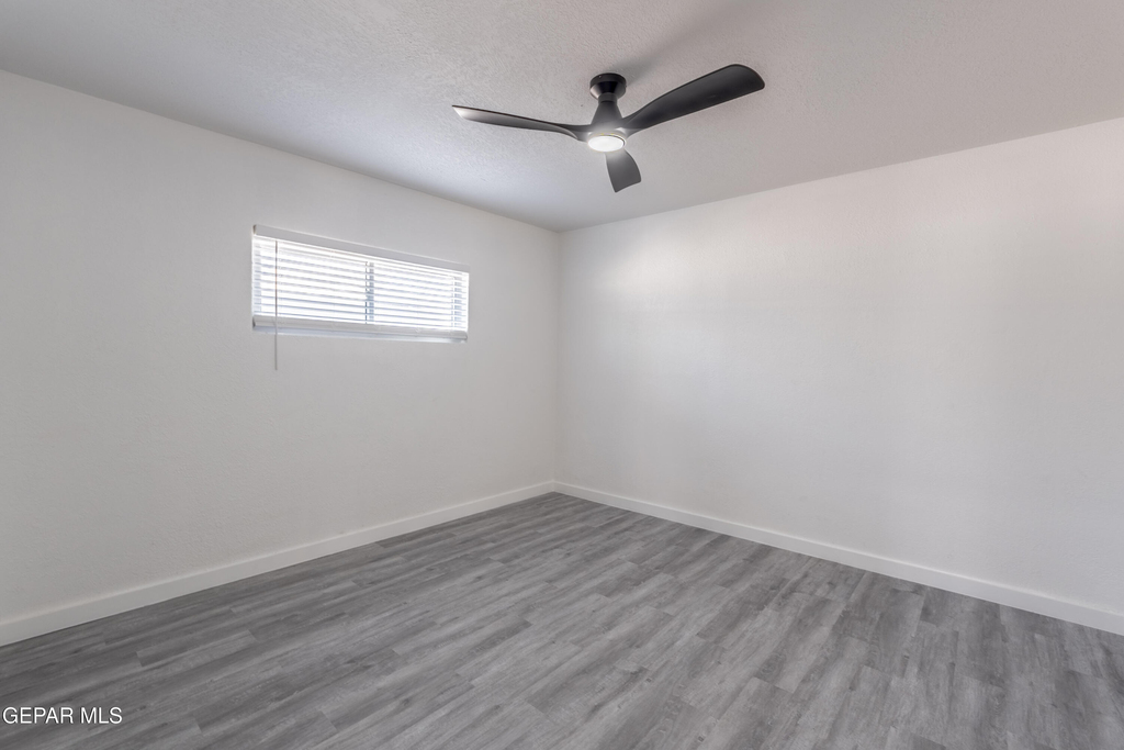 3221 N Stanton Street - Photo 26