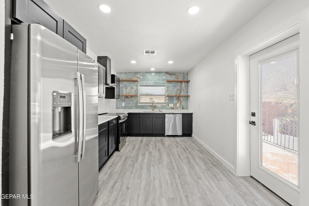 3221 N Stanton Street - Photo 12