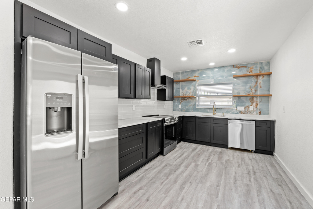 3221 N Stanton Street - Photo 13