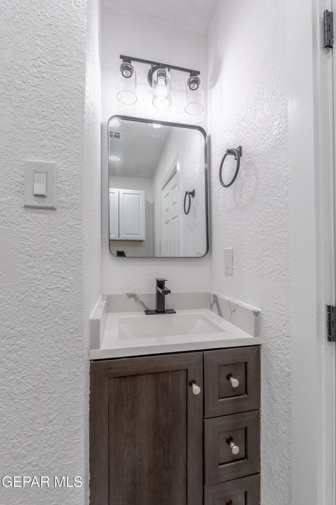 3221 N Stanton Street - Photo 25