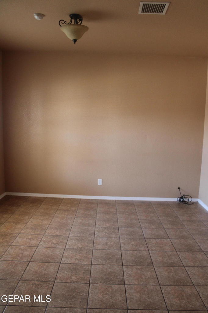 4056 Tibuni Place - Photo 3