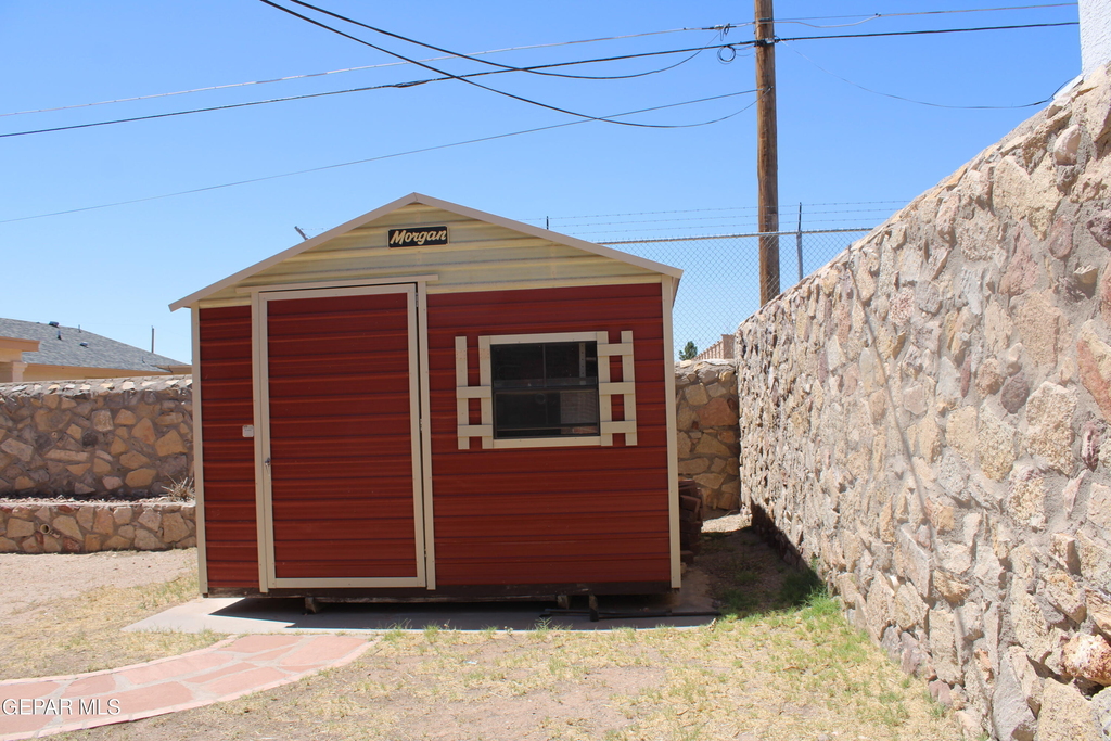 4056 Tibuni Place - Photo 39