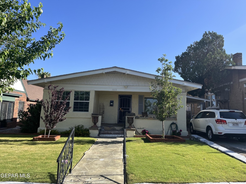 4415 Cumberland Avenue - Photo 0