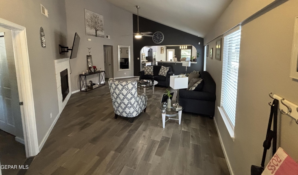 11008 Cattle Ranch Street - Photo 5