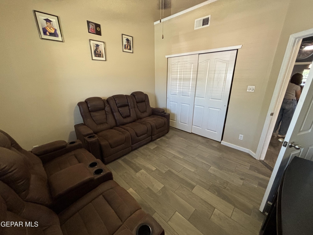 11008 Cattle Ranch Street - Photo 19