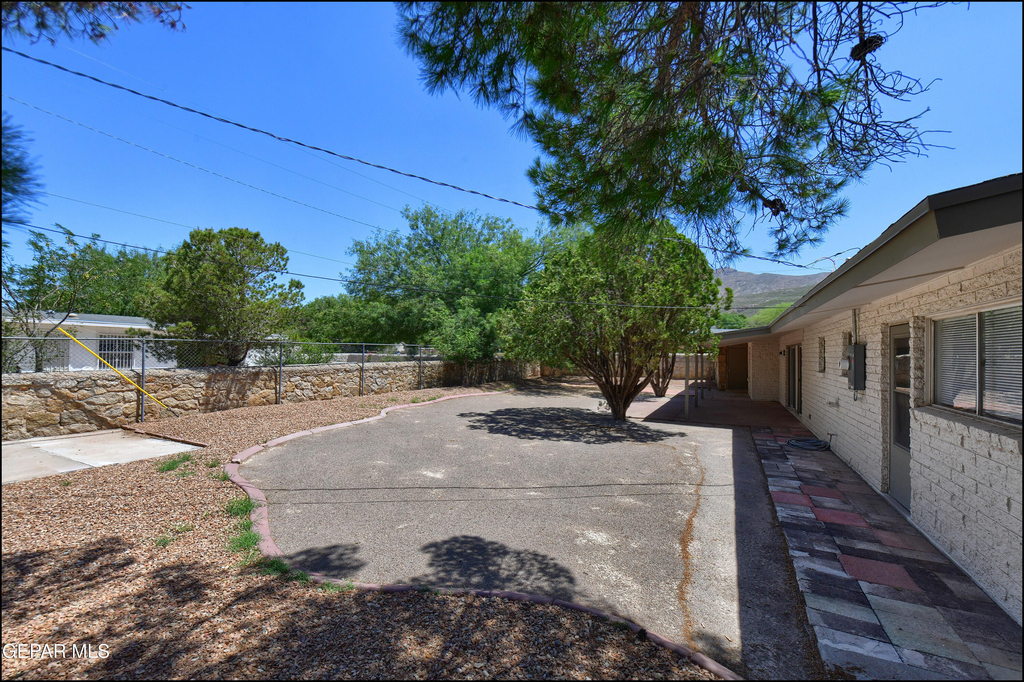 3807 Waymore Drive - Photo 21