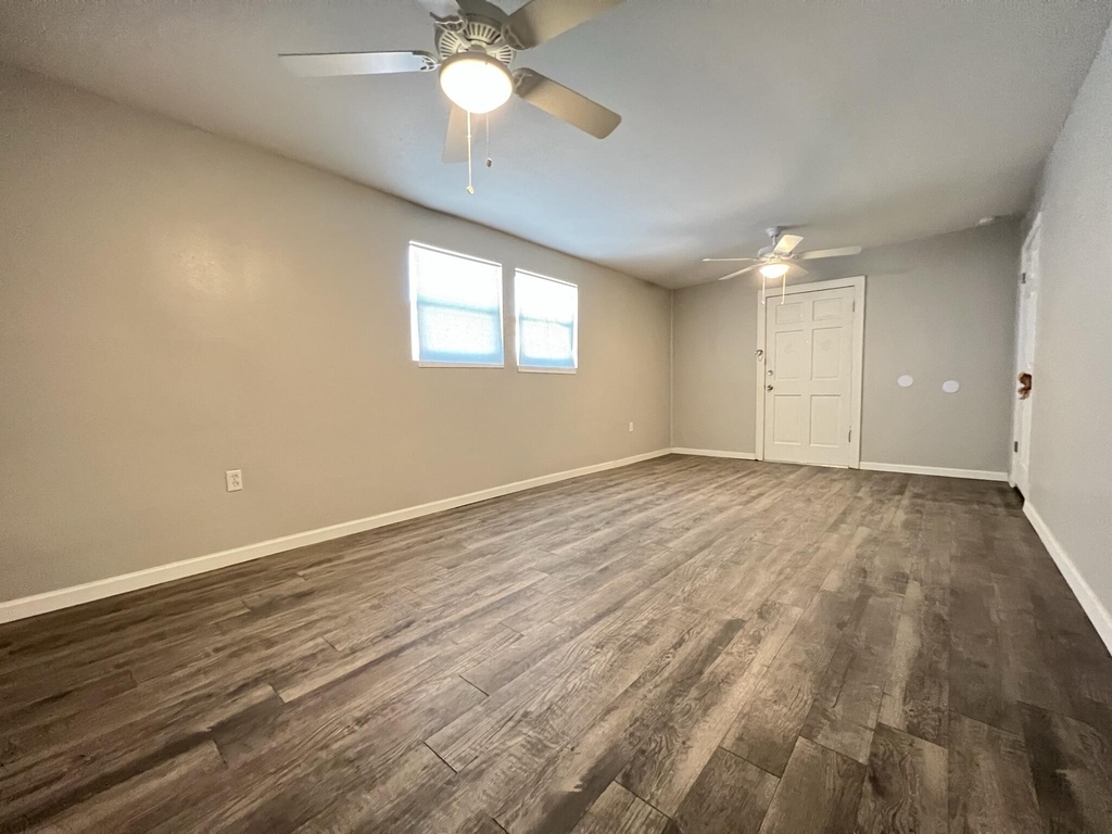 408 Ramona Avenue - Photo 16