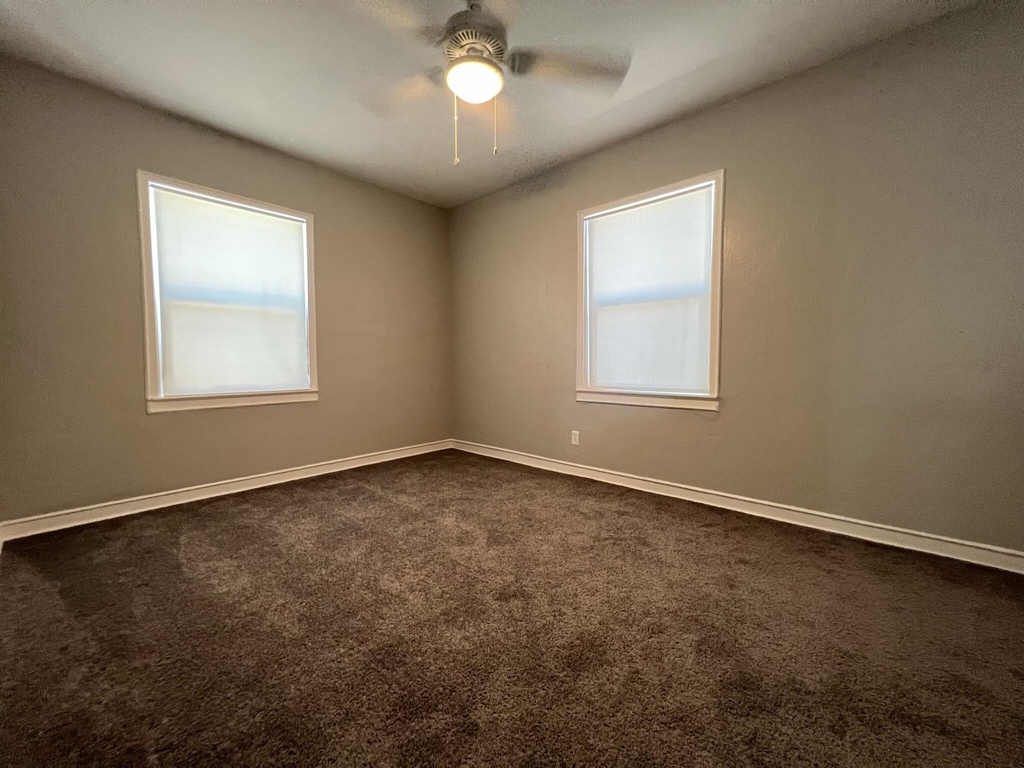 408 Ramona Avenue - Photo 23