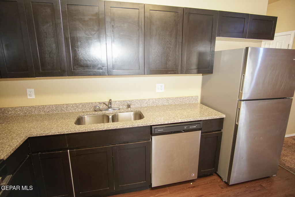 8685 N Loop Drive - Photo 6