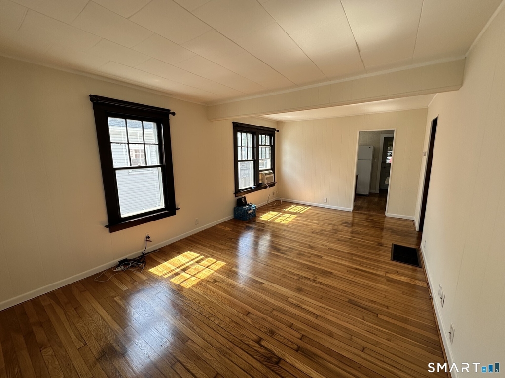 128 Grove Place - Photo 6
