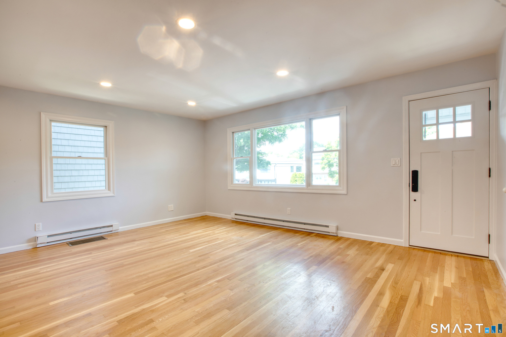 8 Ridge Place - Photo 2