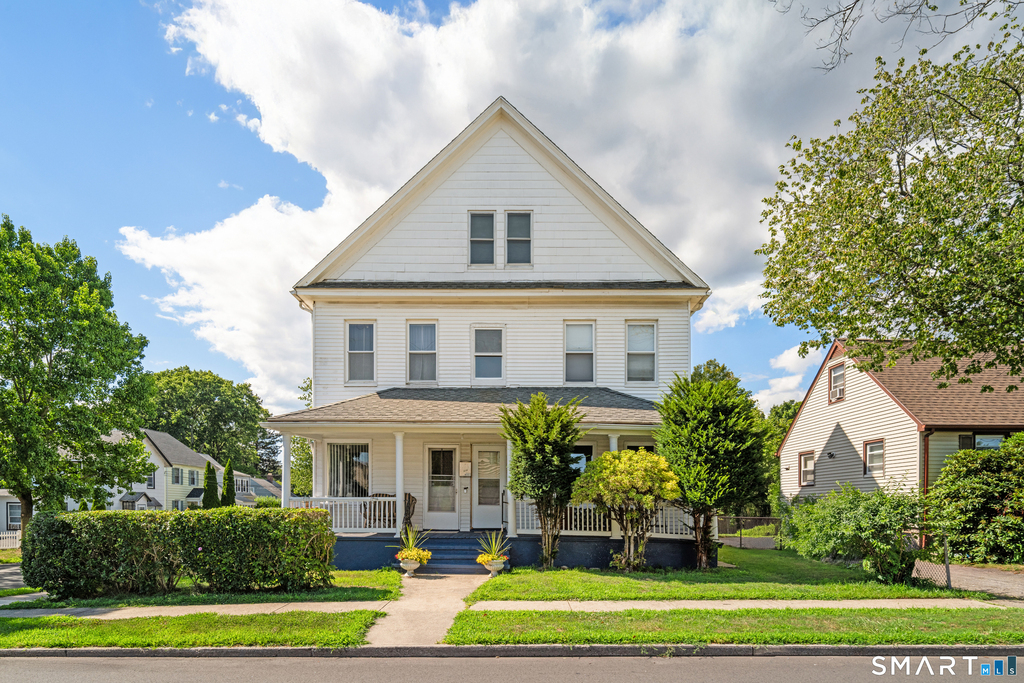 318 Suburban Avenue - Photo 1