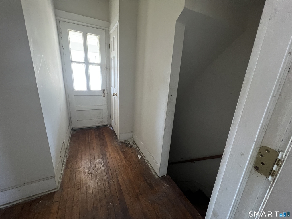 31-33 Hillhouse Avenue - Photo 3